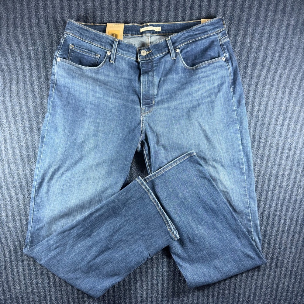 Levi's Classic Straight Jeans Women's 18M W34 L30 Blue Hypersoft NWT
